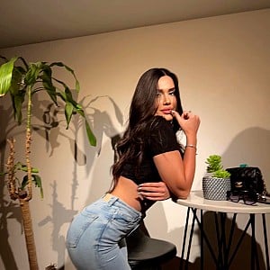 Kardelen Toprak