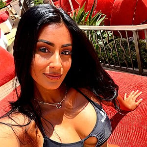 Karen E Salazar