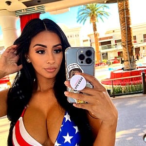 Karen E Salazar