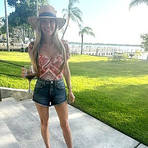 Karen Ficarelli