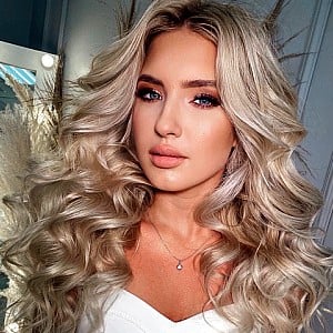 Karina Gustinovich
