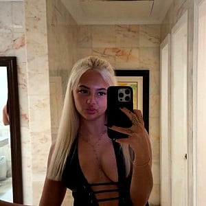 Karina Korobeynik