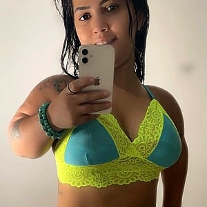 Karina Lemos