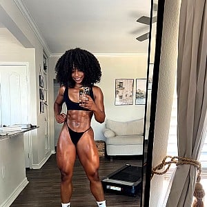 Karina Nicoldine