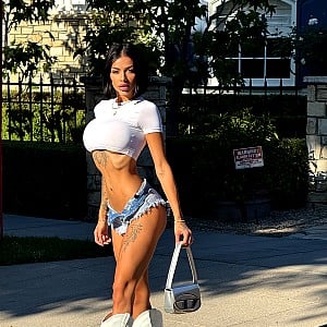 Karina Petrova