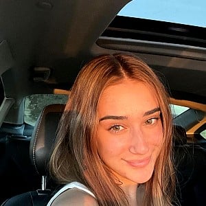Karinne Elizabeth