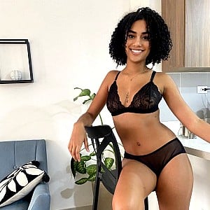 Karla Lopez (OnlyFans)