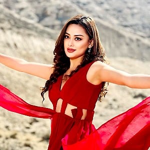 Karoona Shrestha