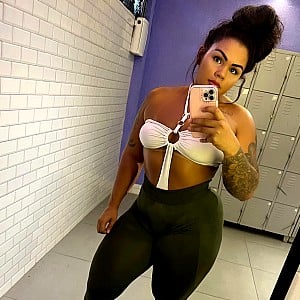 Karyna Magiolli