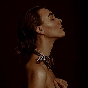 Kasia Kmiotek