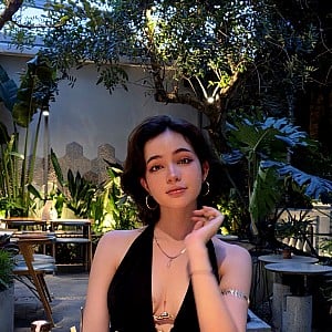 Kat Grey