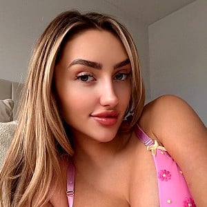 Kate Black (OnlyFans)