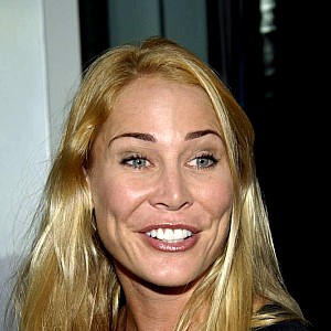 Kathleen Kinmont