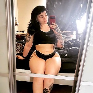 Katt Wolfe
