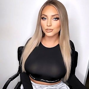 Kayley Gunner