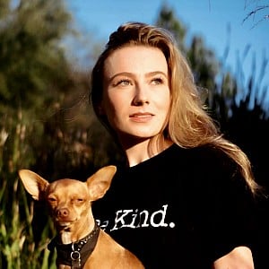 Keely Cat-Wells