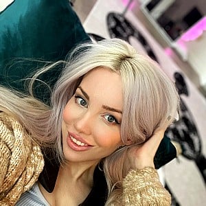 Keely Valentine