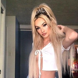 Kelli Scott