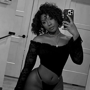 Kelly Akoussah