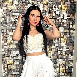Kelly Bustamante