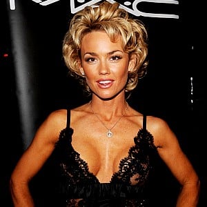 Kelly Carlson