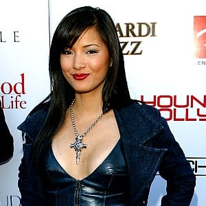 Kelly Hu