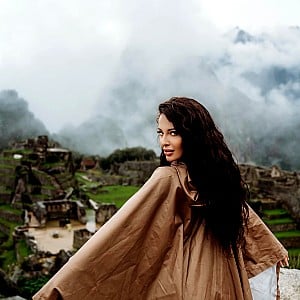Kelly Kurves