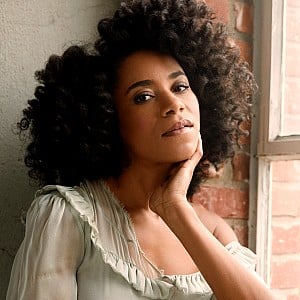 Kelly McCreary