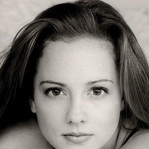 Kelly Stables