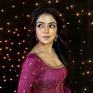 Khushi Dubey