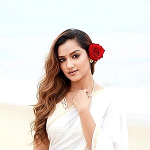 Khushi Yadav