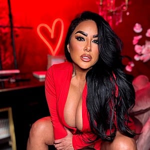 Kiara Mia