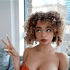 Kiara Peach