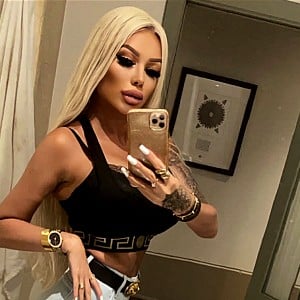 Kicia Kiciuniaa