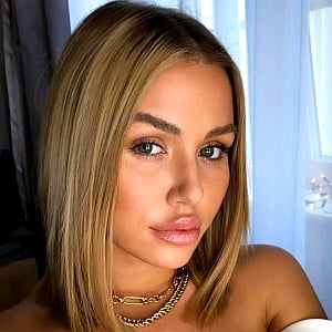 Kim Gloss