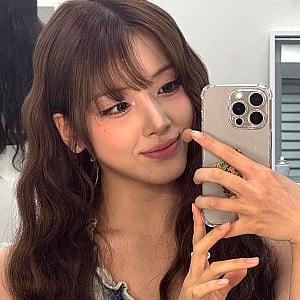 Kim Ji-woo (NMIXX)