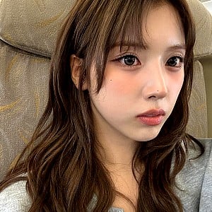 Kim Ji-woo (NMIXX)