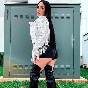 Kimberly Loaiza