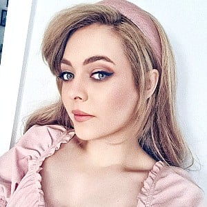 Kirsten Ria