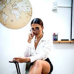 Kloe Saint