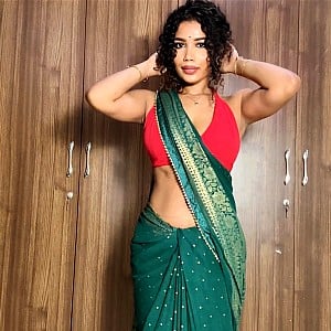 Komal T