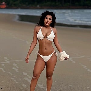 Komal T