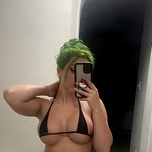 Kristy (SuperSaiyanKale)
