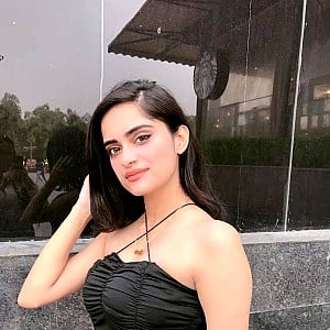 Kritika Bakshi