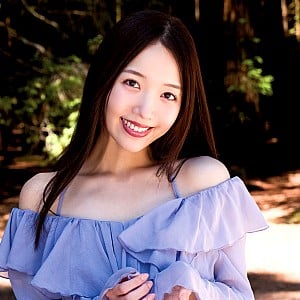 Kurumi Karikawa