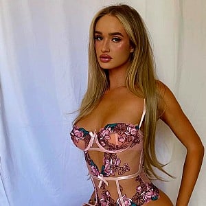 Kyra Transtrum