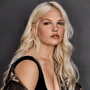 Kyrsten Sinclair