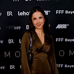 Lara Kimpel
