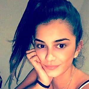 Lara Nobre