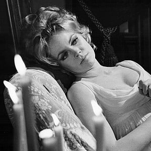Lara Parker